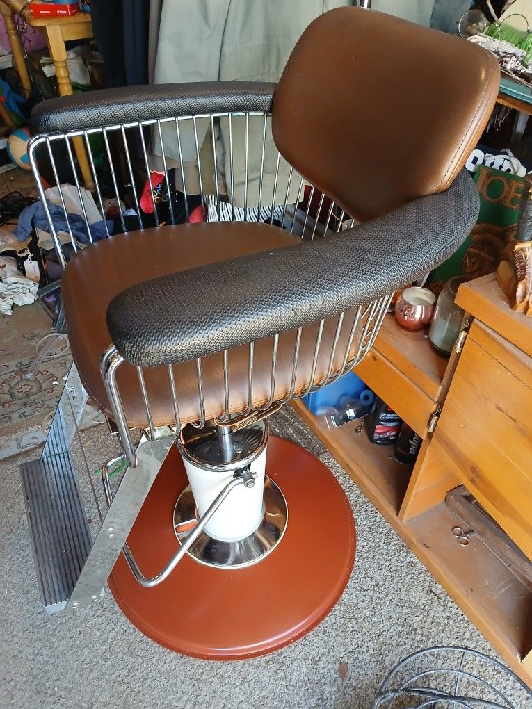 Barbers Chair