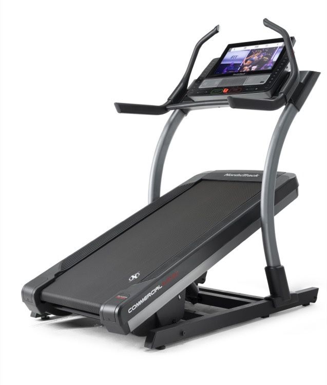 Like New NordicTrack Commercial X22i Treadmill 