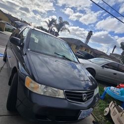 2004 Honda Odyssey