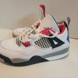 JORDAN'S YOUTH SIZE 2 