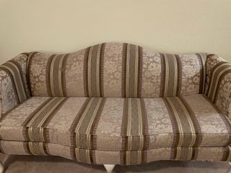 Free  Couch