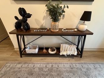 Entry Way Table