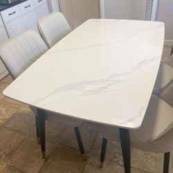 Dining Room/Kitchen Table Set For 4; Brand New