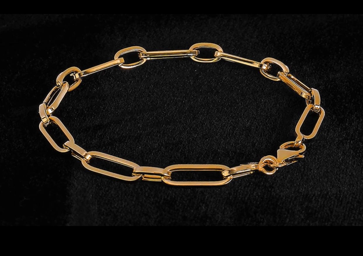 14kt Yellow Gold Paper clip Bracelet
