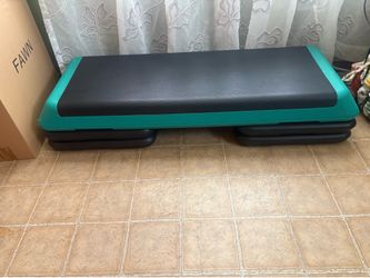 Yes4All Adjustable Aerobic Step Platform, 40 in x 16 in with 4 Risers, Black and Green
