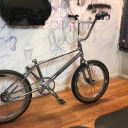 94  Standard BMX.