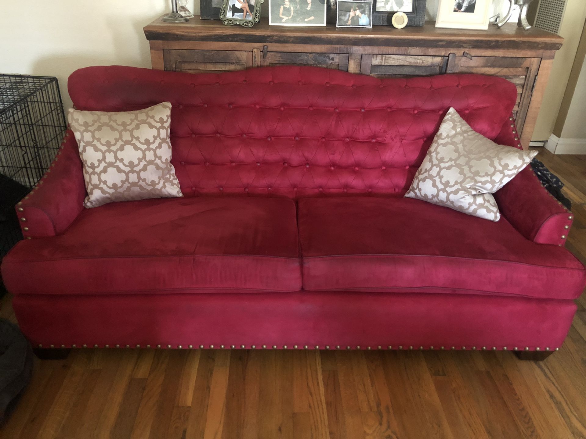 Tufted Couch - Red