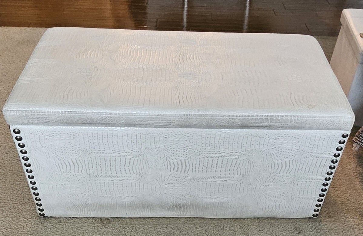 White Ottoman