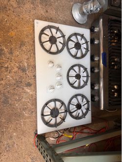 36” Reclaimed GE Profile Gas Cooktop