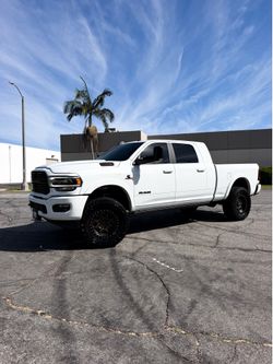 2022 Ram 2500 Laramie Mega Cab 4x4