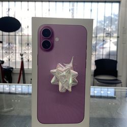 16 plus 128gb unlock!! Financing available !!