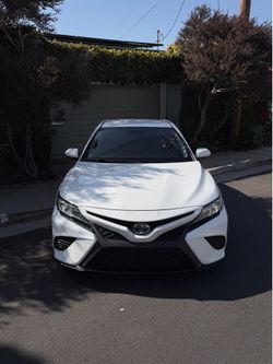 2018 Toyota Camry Hybrid