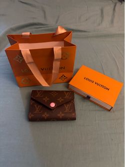 New! Women’s Designer Wallet