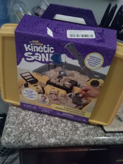 New Kenetic Sand Construction Set