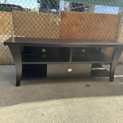 Tv Stand Up For Grabs $100 Obo