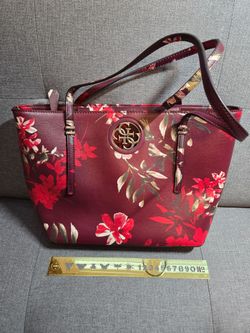 Guess Floral Shoulder Bag