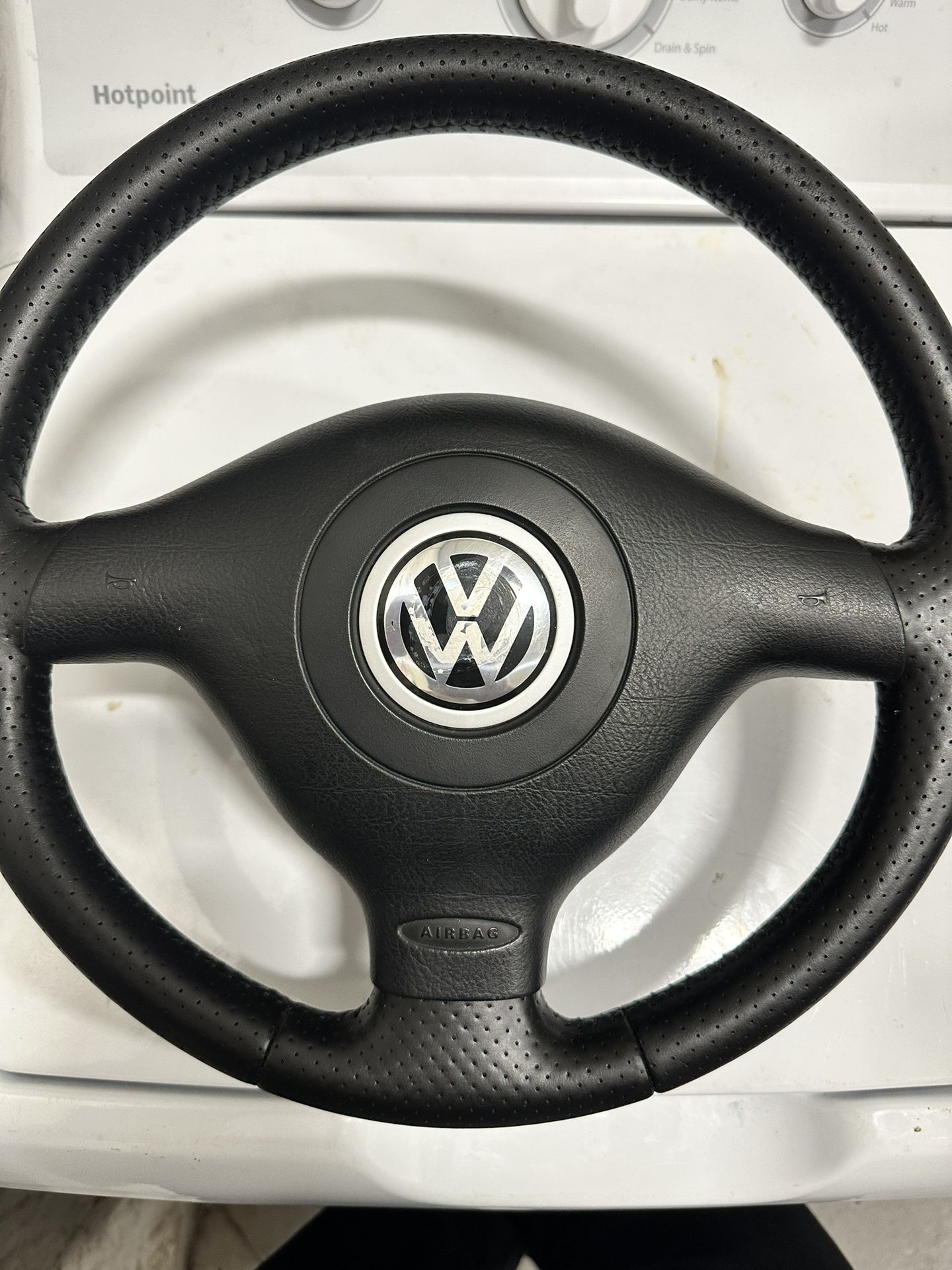 Steering wheel  2003 volkswagen gti