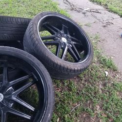 26'  UNIVERSAL BLACK RIMS WITH TIRES INCLUDED 