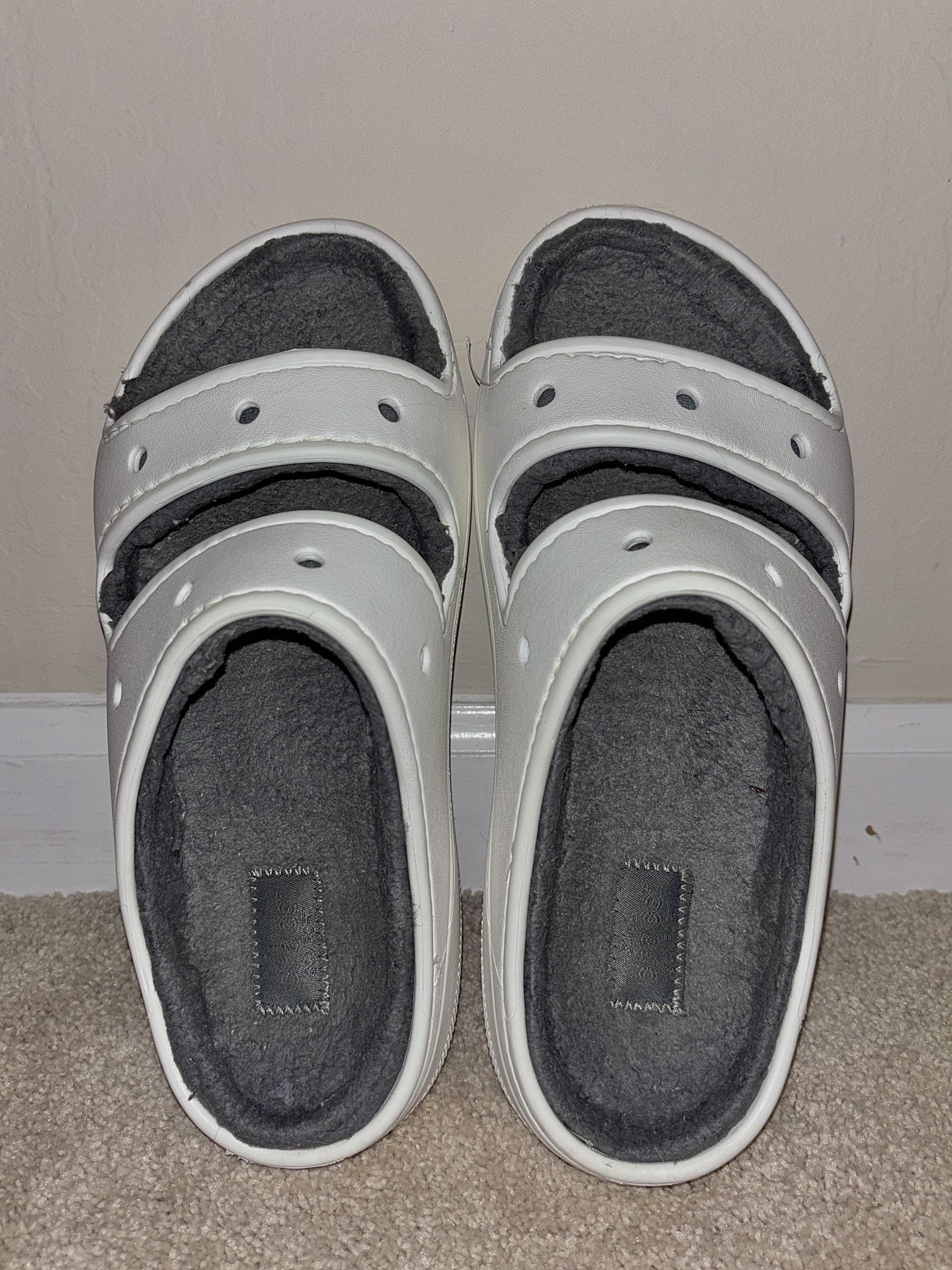 Fuzzy Croc Slides Size 8