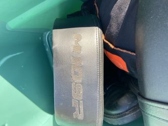 Two rear seats for an M109r one stock and one Carbon Fibre look! No tears in excellent shape!