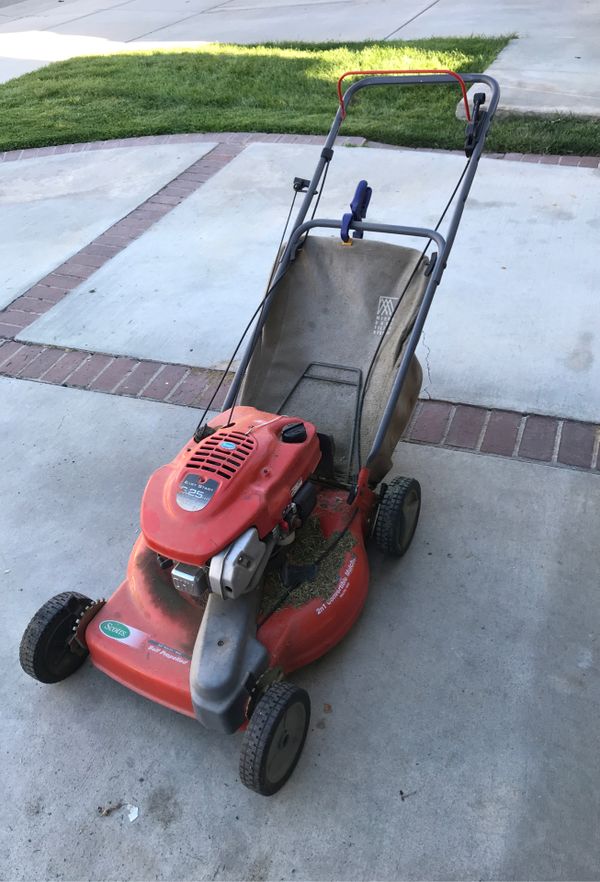 Scott’s 6.25hp self propelled Lawn Mower for Sale in Wildomar, CA - OfferUp