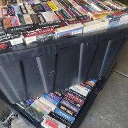 317 VHS Movies
