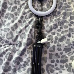 Ring Light W/tripod & Phone Holder