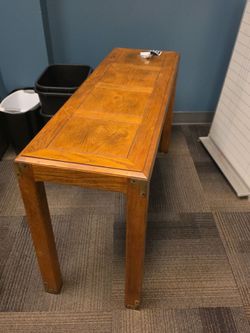 FREE TABLES