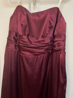 David’s Bridal women’s burgundy / wine-colored strapless silky / satiny midi-length dress - size 20 - GOOD CONDITION
