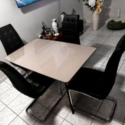 Dining table - Mesa Comedor 