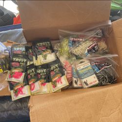 Box Of Misc Fishing Worms And Hooks (read Description)