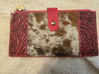 Trinity Ranch Hair on Hyde Wallet