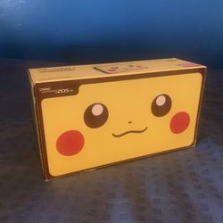 Nintendo 2DS XL Pikachu Edition 