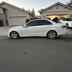  Toy Car 2010 Mercedes Benz C300 Luxury Sport(not Toy)