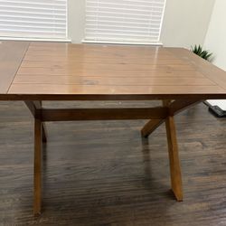 Dining table solid wood