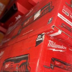 12 volt Milwaukee multi tool