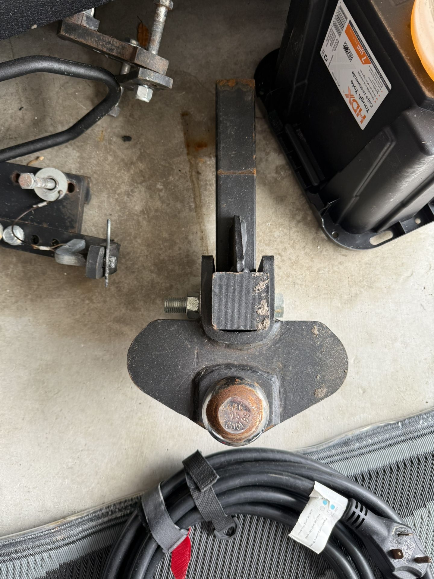 RV Hitch Sway Bar System