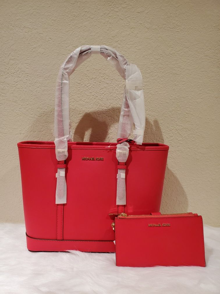 RED MICHAEL KORS PURSE AND WALLET SET