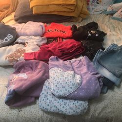 Girls Clothes 