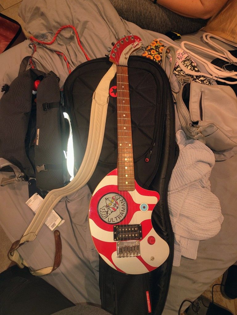 UltraMan Electric Guitar With Build In Amp