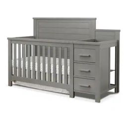 Sorelle Crib With Changer