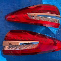 2017-2018-2019 Ford Fusion Tail Lights LH RH 