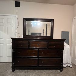 King Bedroom Set 