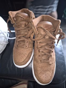 Premium Pecan Dunk High