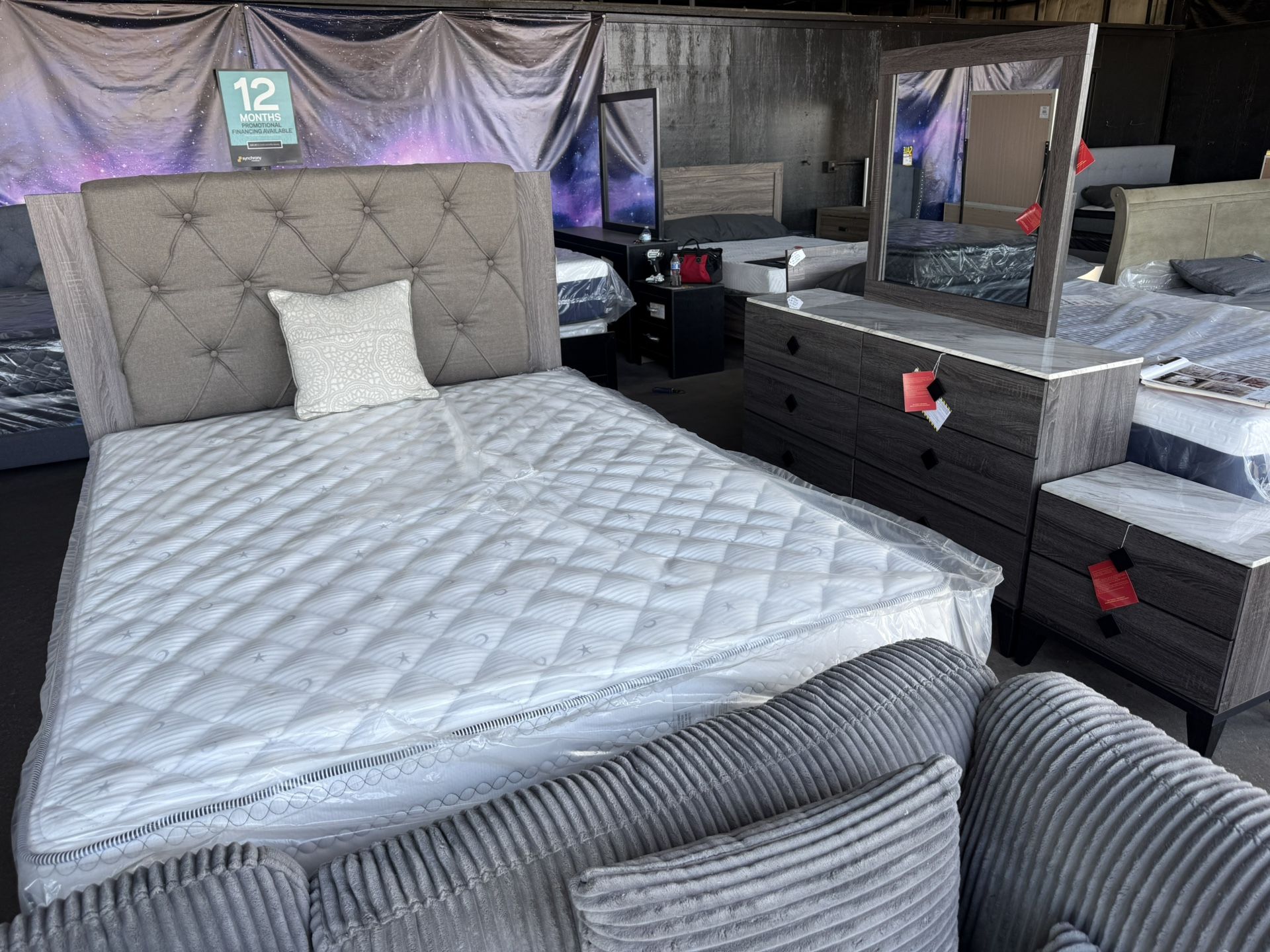 🇺🇸 NEW!! 4pc Bedroom Sets STILL IN BOX 📦 Delivery Avail 🚛🇺🇸