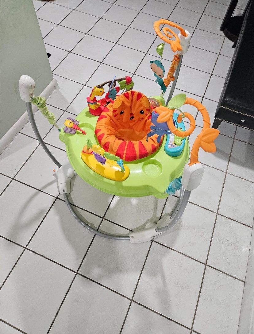 Baby Things In Good Condition
