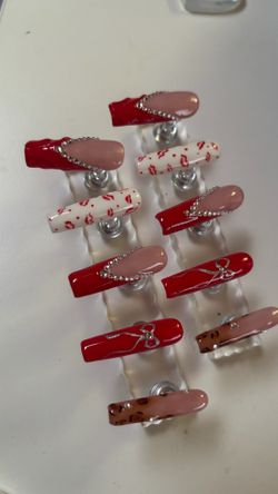 Custom Press On Nails