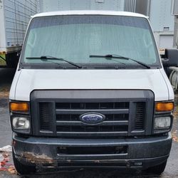2010 Ford Econoline E150