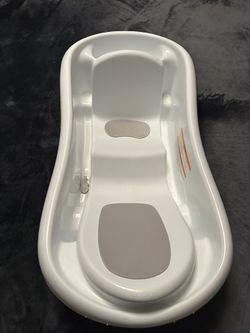 Baby Bathtub - White and Gray