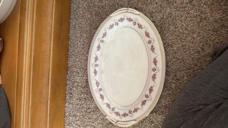 Serving tray